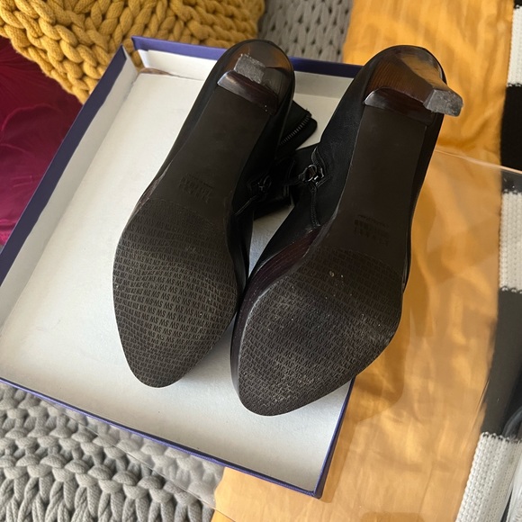 Stuart Weitzman Shoe Booties - Picture 7 of 8